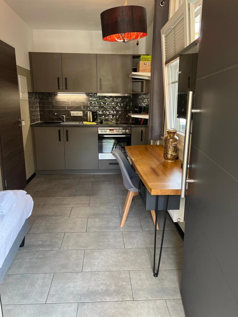 Zentrales Kobytinyhaus City Apartment Herford,Wlan,Parkplatz Bagian luar foto